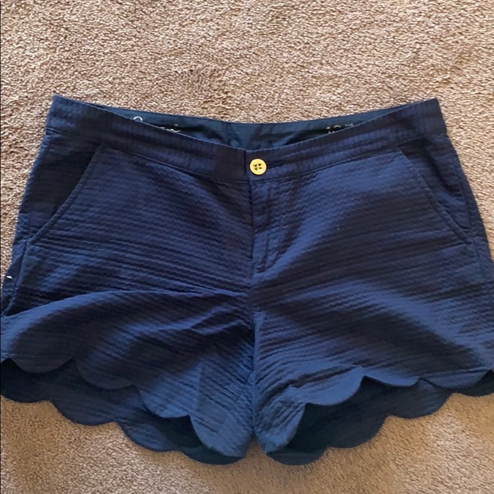 Lily Pulitzer scalloped shorts